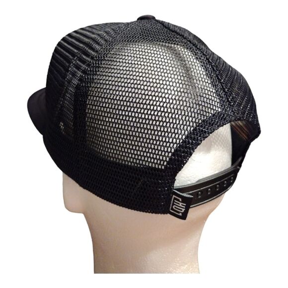 Queens Head Tattoo "Sacred Heart" Snapback Mesh Trucker Hat, Unisex, Black/Red - Picture 5 of 7